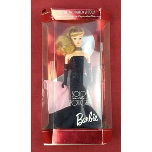 SOLO IN THE SPOTLIGHT BARBIE 1994 Special Edition 1960 Reproduction Mattel 13534